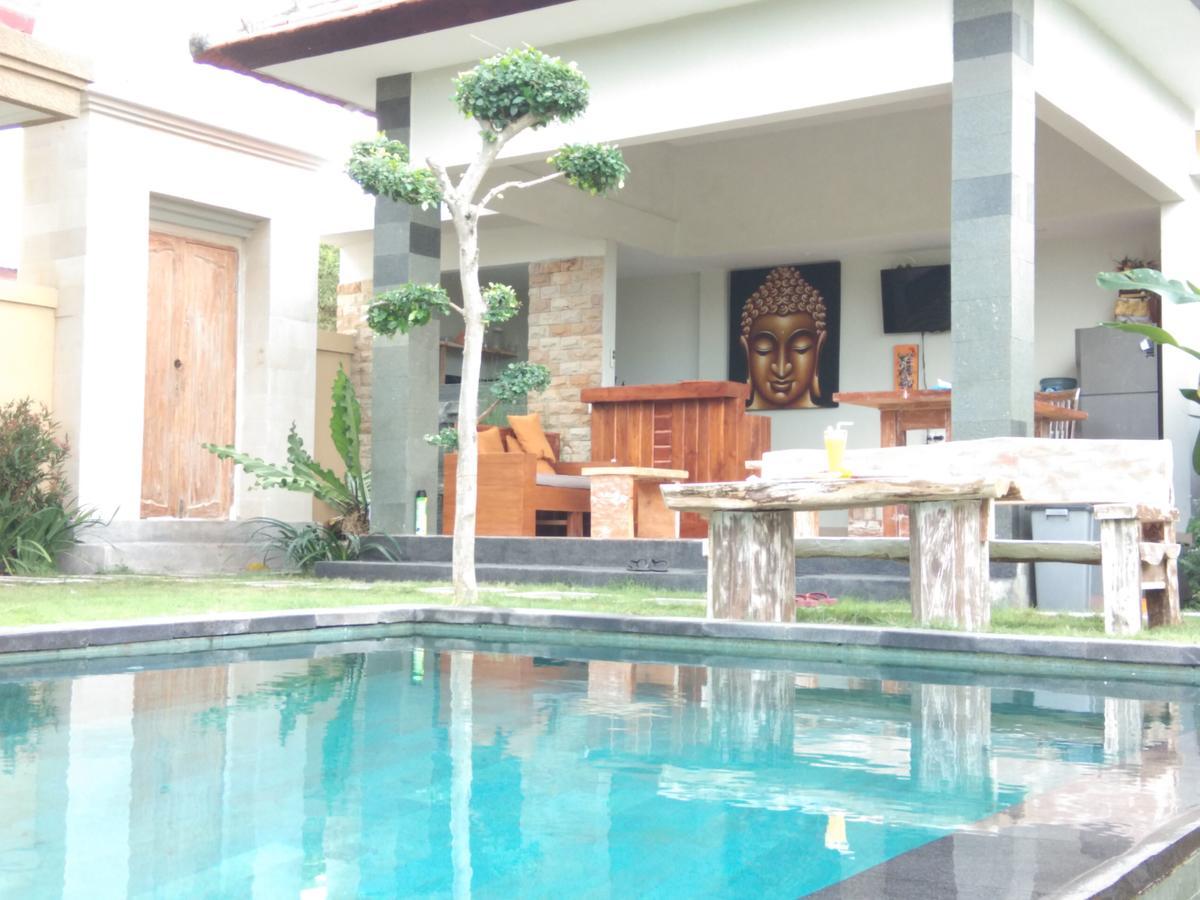 Umah Tikari Guesthouse Canggu Eksteriør bilde