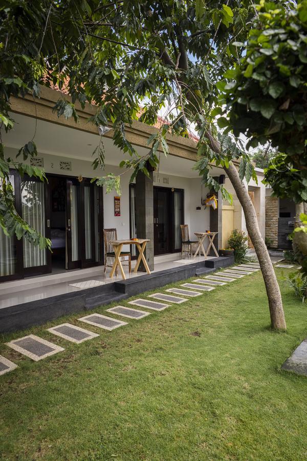 Umah Tikari Guesthouse Canggu Eksteriør bilde