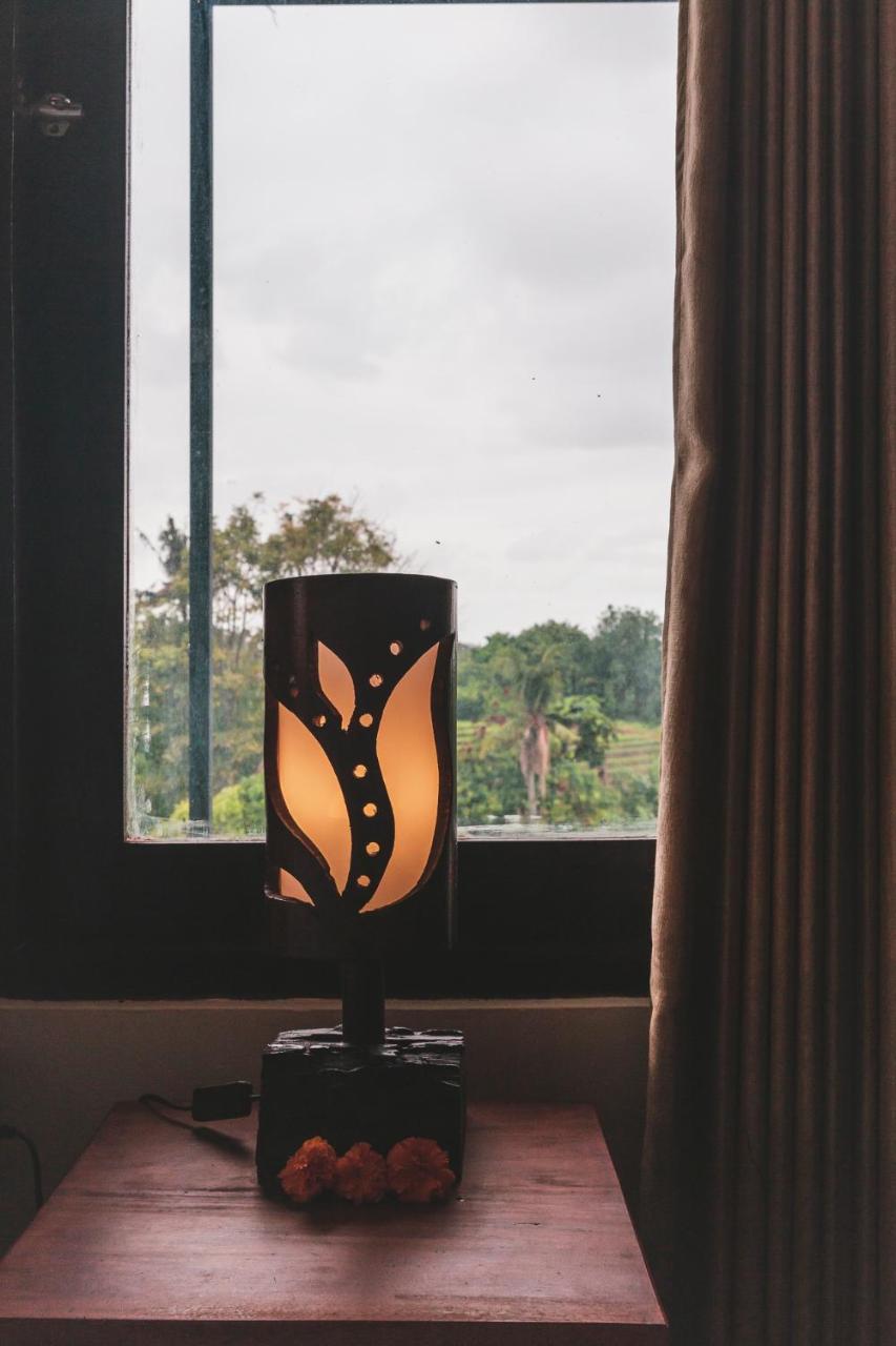 Umah Tikari Guesthouse Canggu Eksteriør bilde