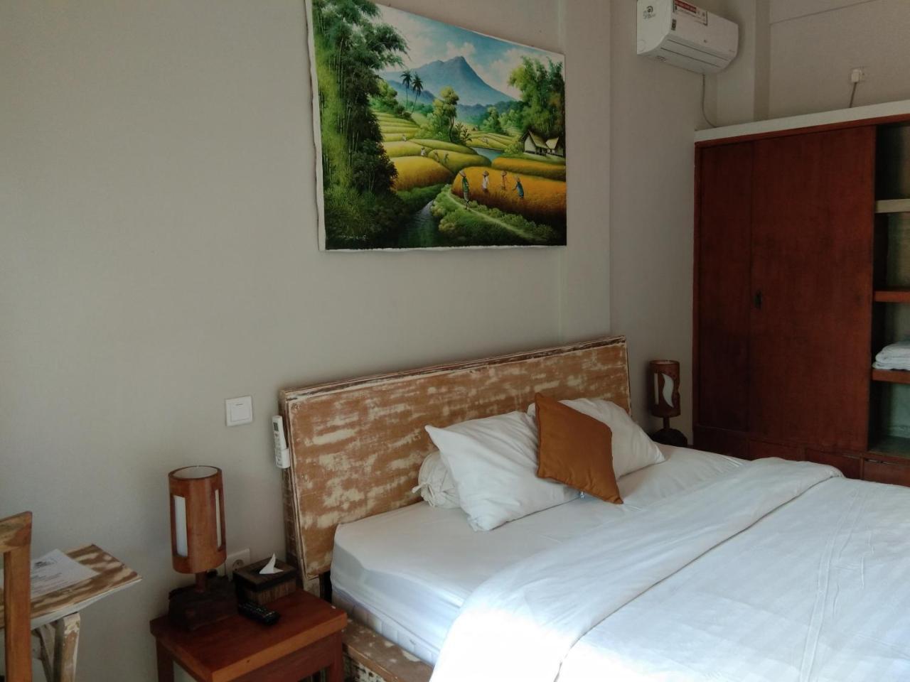 Umah Tikari Guesthouse Canggu Eksteriør bilde